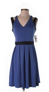 Jessica Simpson purple pleated dress size 2